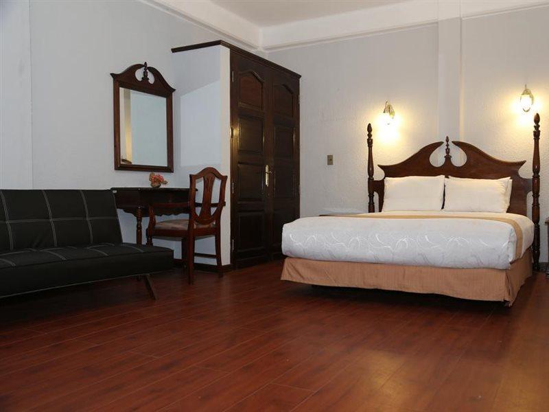 Alcalá Apart Hotel La Paz Esterno foto