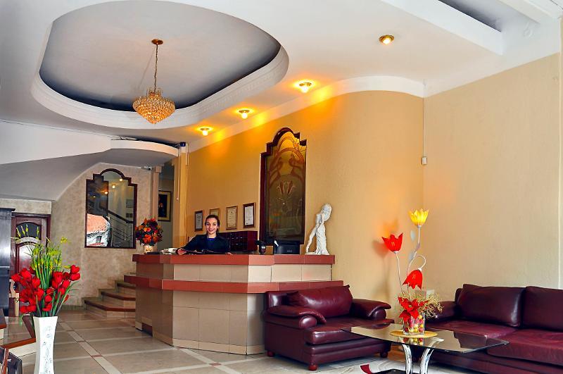 Alcalá Apart Hotel La Paz Esterno foto